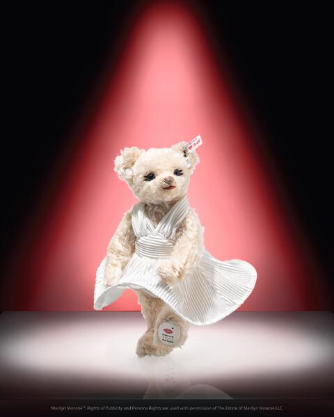 Marilyn Monroe Limited Edition Teddy Bear By Steiff 29cm EAN 005848